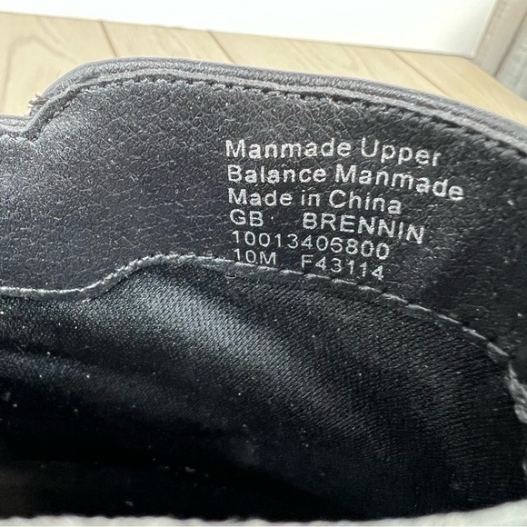 Giani Bernini Brennin Buckled Ankle Booties 10 Black Faux Leather $100 - Picture 8 of 11